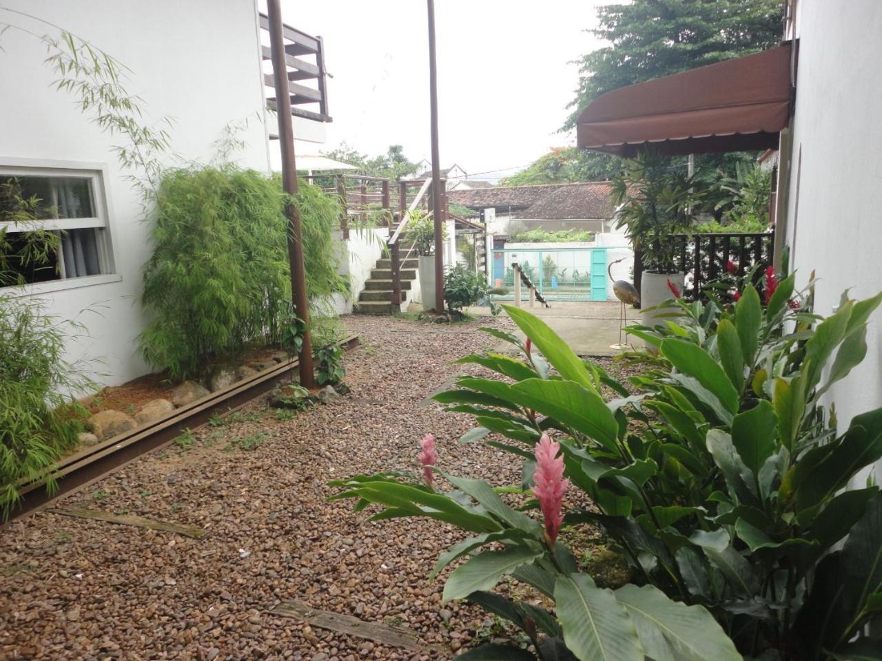 Suites E-Ponto - Entre O Centro Historico E Mata Atlantica Parati Exterior foto